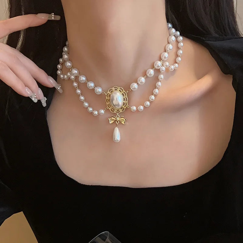 Sweet Pearl Choker