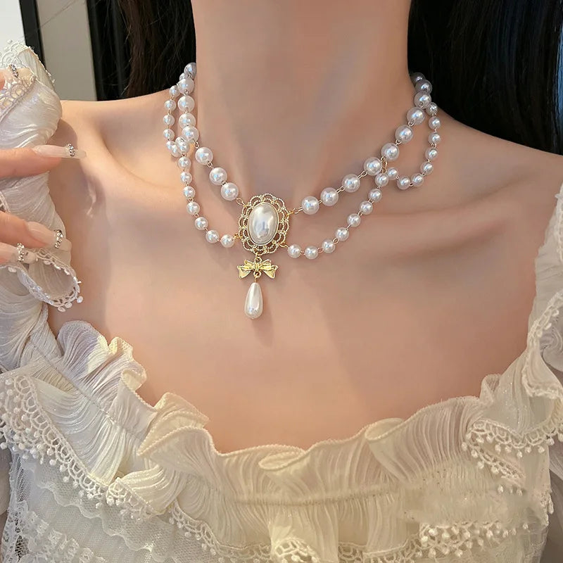 Sweet Pearl Choker