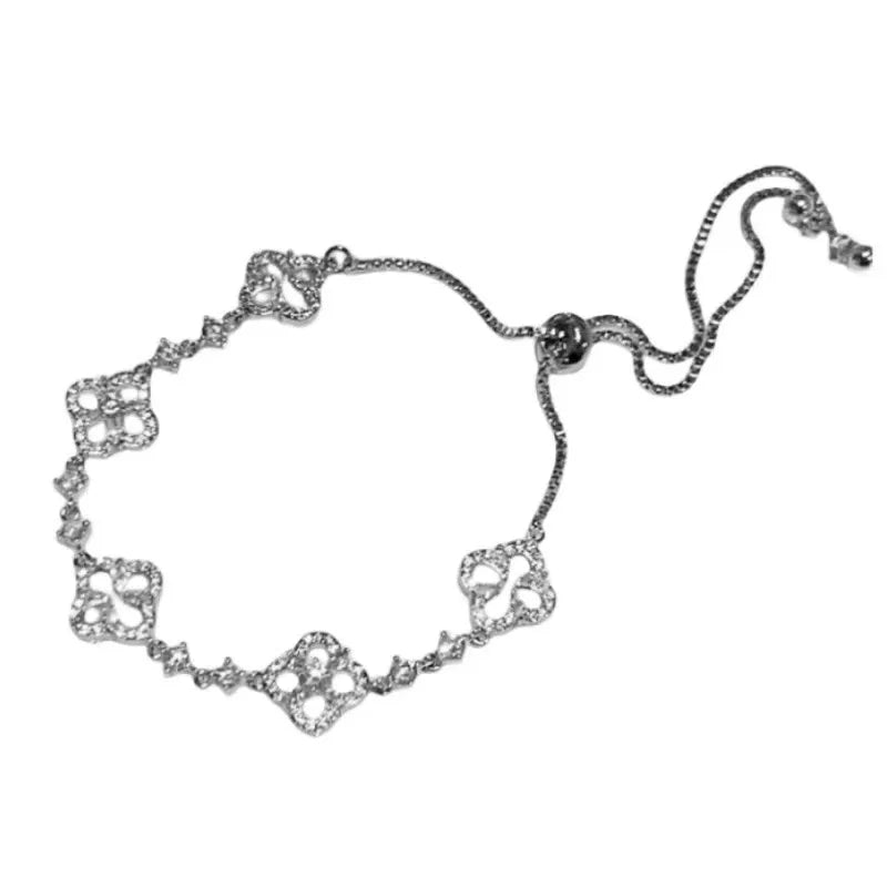 Blossom Clover Bracelet